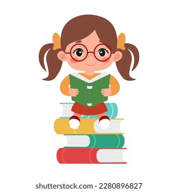 Una chica con gafas lee un libro sentado en un montón de otros libros. Ilustración plana del vector aislada en fondo blanco