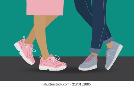 Piernas de chicas y chicos usando zapatos y ropa cómodos Casual. Encuentro con un chico y una chica. Pies con zapatos deportivos. Relaciones románticas, pareja. Zapatillas modernas de moda. Ilustración de vector plano