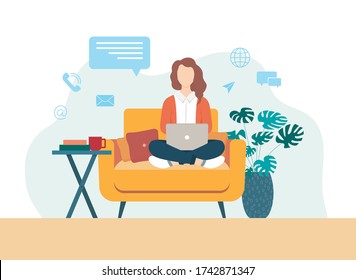 Mädchen mit Laptop sitzt in einem komfortablen Stuhl. Konzept des Home Office Eine Frau, die auf einer Couch sitzt, arbeitet zu Hause. Erziehung oder Freiberufler. Vector Illustration in einem flachen Cartoon Stil.