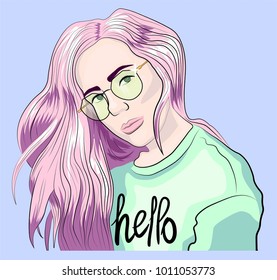  The girl with pink hair, sunglasses and sweatshirt 