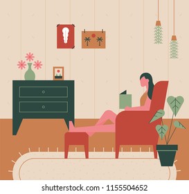 Una chica está sentada en un sofá y leyendo un libro. conjunto de ilustraciones gráficas vectoriales de diseño plano