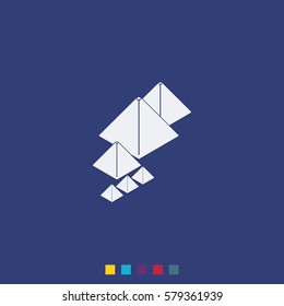 Giza pyramids icon. Isometric illustration.