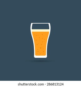 Glass of beer icon - Vector