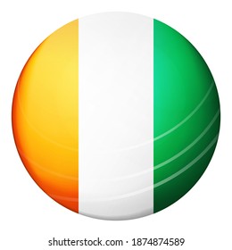 Balón de vidrio con bandera de Costa de Marfil. Esfera redonda, icono de plantilla. Símbolo nacional. Balón brillante realista, ilustración vectorial abstracta 3D resaltada sobre un fondo blanco. Gran burbuja.