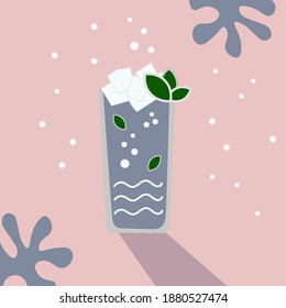 Vidrio de refrescante bebida de mojito con tajadas de hielo y burbujas en un fondo rosado. Ilustración plana decorativa. Un cóctel vigorizante.