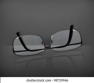 Glasses, 10eps