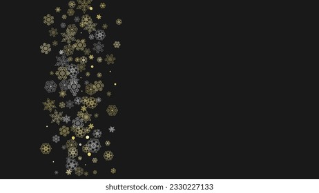 Schneeflocken aus Glitzern auf weißem, horizontalem Hintergrund. Shiny Christmas und Neujahr Rahmen für Geschenkgutscheine, Anzeigen, Banner, Flyer. Fallschnee mit goldgelben Schneeflocken für Partyeinladung