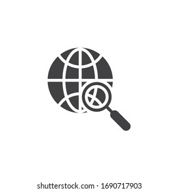 Icono de vector de búsqueda global. La investigación geográfica llenó el signo plano para el concepto móvil y el diseño web. Icono de glifo de cristal de globo y aumento. Símbolo, ilustración del logotipo. Gráficos vectoriales