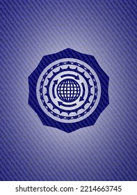 icono de globalización en el fondo de jean. 