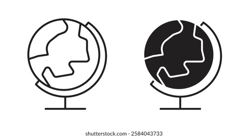Globe icon set in thin line. vector illustrations for web