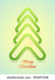 Glossy Flyer, Banner oder Pamphlet mit kreativem Weihnachtsbaum auf Schneeflocken dekoriert Hintergrund für fröhliche Weihnachtsfeiern.