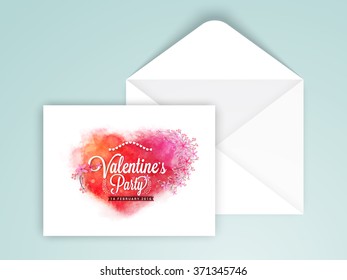 Diseño brillante de tarjetas de felicitación con sobre para la celebración del Día de San Valentín Feliz.