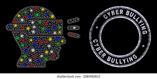 Icono de simulación virtual de red de malla poligonal brillante con efecto de brillo sobre un fondo negro, y sello sucio de ciberbullying.