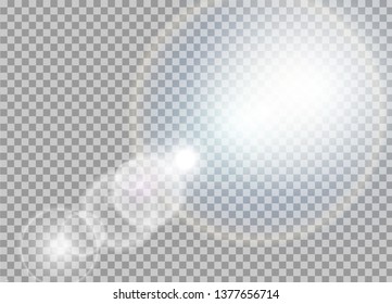 Glow light effect on transparent background. Flash light effect. Realistic sunlight vector illustration. Light blur effect.