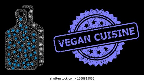 Glühendes Netz Schneidebretter mit Lichtflecken und Vegan Cuisine Grunge Rosette Robbendruck. Illuminiertes Vektormodell, das aus dem Schneiden von Boards Symbol erstellt wurde.