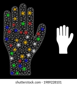 Mano humana de malla brillante con manchas de luz multicolores. Modelo vectorial de constelación creado a partir del pictograma de mano humana. La constelación espumosa la mano humana, sobre un fondo negro.