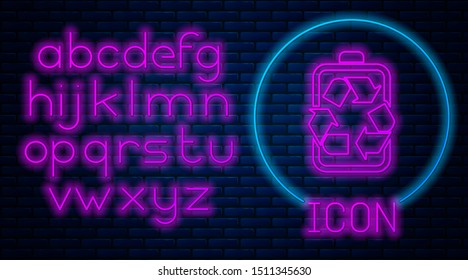 Glowing neon Battery with recycle symbol line icon isolated on brick wall background. Battery with recycling symbol - renewable energy concept. Neon light alphabet. Vector Illustration