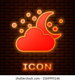 Glowing neon Cloud with moon and stars icon isolated on brick wall background. Cloudy night sign. Sleep dreams symbol. Night or bed time sign.  Vector Illustration