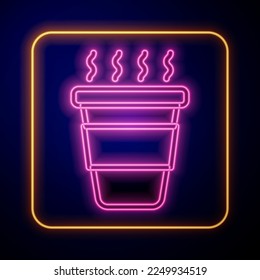 Taza de café de neón brillante para ir icono aislado en el fondo negro.  Vector