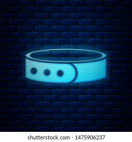 Glowing neon Collar with name tag icon isolated on brick wall background. Simple supplies for domestic animal. Cat and dog care. Pet chains.  Vector Illustration