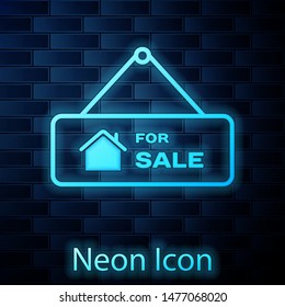 Glowing neon Hanging sign with text For Sale icon isolated on brick wall background. Signboard with text For Sale.  Vector Illustration