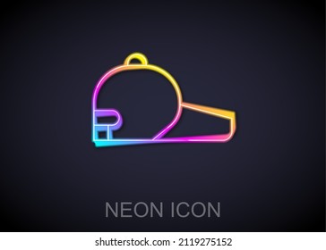 Línea de neón brillante Icono de la gorra de béisbol aislado en el fondo negro. Equipamiento deportivo. Uniforme deportivo.  Vector