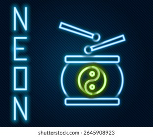 Linha de neon brilhante ícone de tambor chinês isolado no fundo preto. Instrumento de percussão asiático tradicional taiko ou tambor O-daiko. Conceito de contorno colorido. Ilustração de vetor