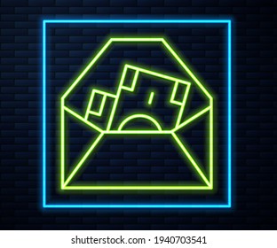 Línea de neón brillante Sobre con símbolo de moneda de dólar aislado en el fondo de pared de ladrillo. Aumento salarial, nómina de dinero, ingresos por compensación.  Vector