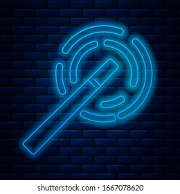 Glühendes Neonline-Magic-Zauberstab-Symbol einzeln auf Backsteinmauern-Hintergrund. Zaubererzubehör in Sternenform. Magische Kraft. Vektorillustration-Illustration