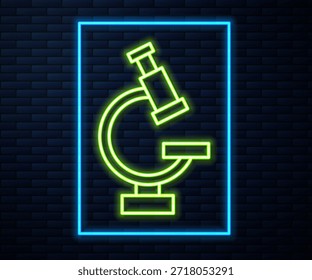Glühende Neonlinie Mikroskop-Symbol einzeln auf Ziegelwand Hintergrund. Chemie, pharmazeutisches Instrument, mikrobiologisches Vergrößerungswerkzeug.  Vektorgrafik
