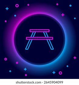 Brilhante neon linha mesa de piquenique com bancos em cada lado da tabela ícone isolado no fundo preto. Conceito de contorno colorido. Vetor