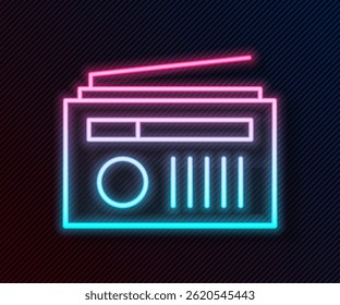 Linha de neon brilhante Rádio com ícone de antena isolado no fundo preto.  Ilustração de vetor