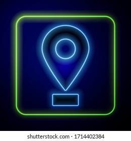 Icono del pin del neón Mapa iluminado aislado en fondo azul. Navegación, puntero, ubicación, mapa, gps, dirección, lugar, brújula, concepto de búsqueda. Ilustración vectorial