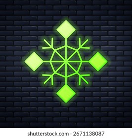Icono de copo de nieve de neón brillante aislado en el fondo de la pared de ladrillo. Felices Navidades y Feliz Año Nuevo.  Vector