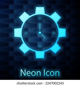 Icône de gestion du temps au néon brillant isolée sur fond mur en brique. Horloge et panneau. Symbole de productivité.  Image vectorielle
