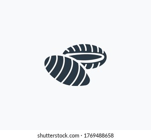 Gnochi pasta icon isolated on clean background. Gnochi pasta icon concept drawing icon in modern style. Vector illustration for your web mobile logo app UI design.