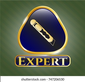  Gold badge with cutter icon and Expert text inside