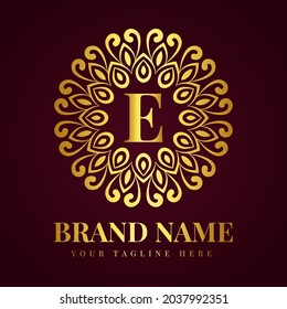 Gold color luxury letter e brand logo design template