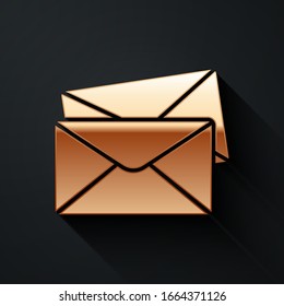 Gold-Umschlag-Symbol einzeln auf schwarzem Hintergrund. E-Mail-Nachrichtenbriefsymbol. Lange Schattenstil. Vektorillustration-Illustration