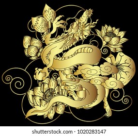 Dragão japonês dourado para papel de parede e fundo.Dragão dourado com flor de lótus, hibisco e Sakura na nuvem preta.