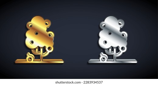 Icono de árbol de frutas dorado y plateado aislado en fondo negro. Planta agrícola. Producto agrícola orgánico. Jardín de frutas. La temática de la jardinería. Estilo de sombra larga. Vector