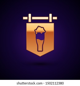 Gold Street signboard with glass of beer icon isolated on dark blue background. Suitable for advertisements bar, cafe, pub, restaurant.  Vector Illustration