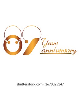 Logo der goldenen Vektorillustration im Gedenken an 89 Jahre