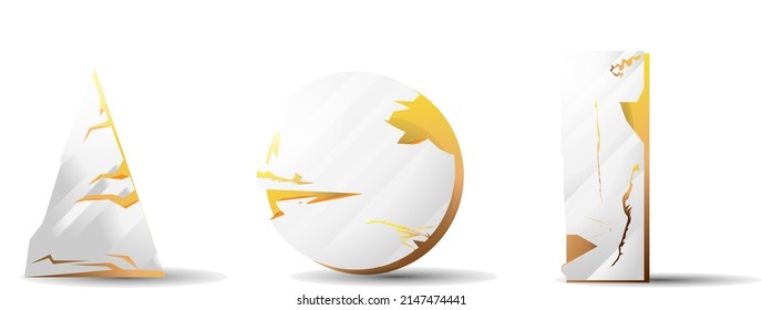Figuras doradas. Esculturas con elementos dorados.