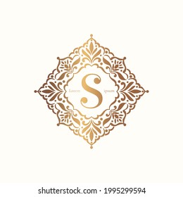 Marco dorado con ornamento vectorial sobre fondo blanco. Elementos elegantes y clásicos. Se puede usar para la joyería, la belleza y la industria de la moda. Ideal para el logotipo, el emblema o cualquier idea deseada.