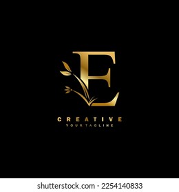 diseño de logotipo de lujo dorado E con una bonita decoración de adorno floral y de hoja. logotipo inicial de la letra E. tipografía monograma E. logotipo de pluma