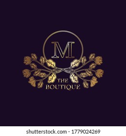 Golden Luxury Nature Leaf Boutique Letter M Plantilla de logotipo en el marco circular de diseño vectorial para la identidad de marca como Restaurante, Royalty, Boutique, Cafe, Hotel, Heraldic, Jewelry, Fashion y otras marcas