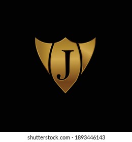 Diseño del logotipo del Escudo Dorado para la letra J. Diseño de plantilla de logotipo metálico vector realista para la letra J. Logo de Golden Metallic. Diseño de logotipos para coches, empresas de seguridad y otros.