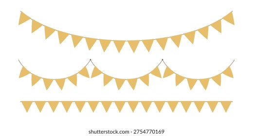Triángulo de oro partido bunting frontera. Guirnalda de bandera festiva de oro. Bunting de fiesta de cumpleaños. Cadena de cinta de bandera amarilla. Anuncio de Carnaval. Elemento de diseño. Ilustración vectorial aislada sobre fondo blanco.
