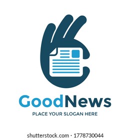 Plantilla de logotipo vectorial de buenas noticias. Este diseño usa el símbolo de la mano y del papel noticioso. Adecuado para el negocio de la información.